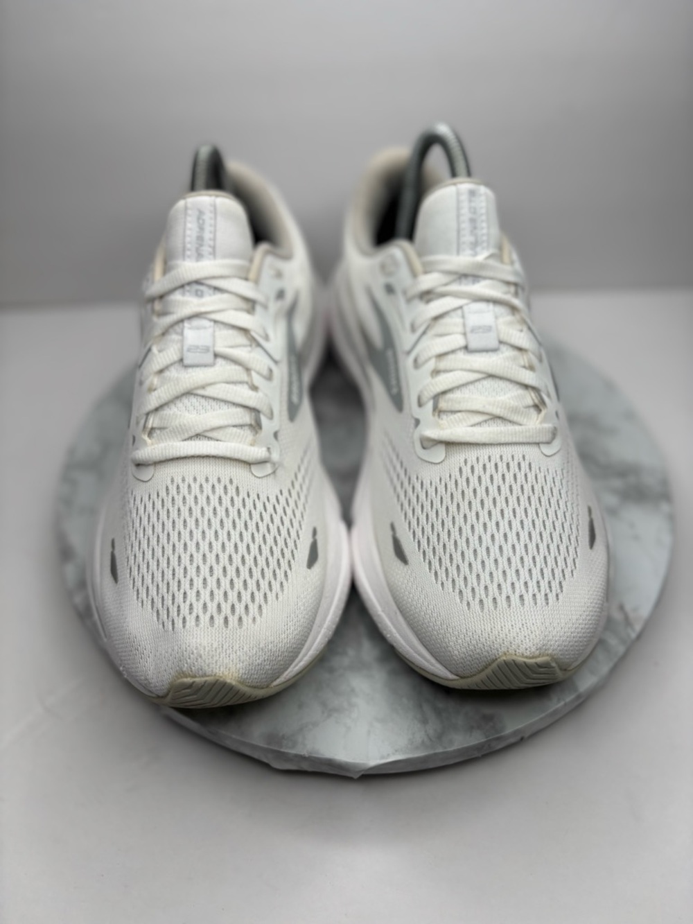 Size 9.5 - Brooks Adrenaline GTS 23 White Oyster W - Picture 2 of 7